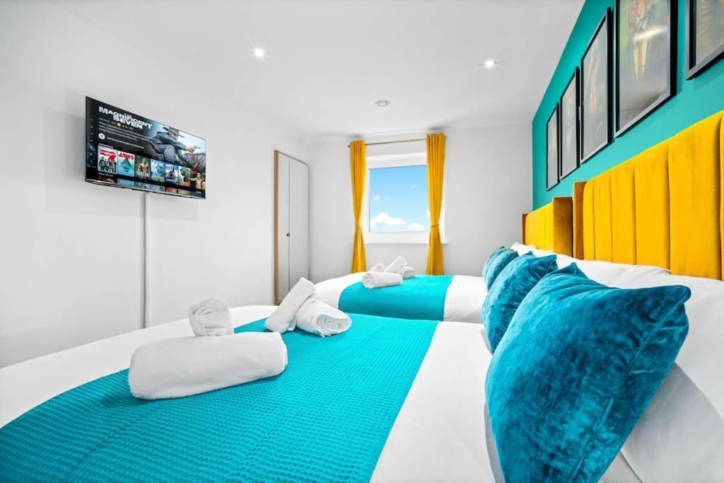 Spacious 2 Bed Apt B'Ham Cc With Parking Sleeps 7 バーミンガム エクステリア 写真
